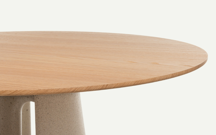 Ancora Round Table by Magis Tables